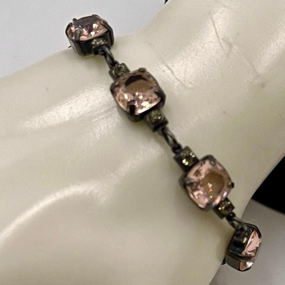 Catherine Popesco Swarovski La Vie Parisienne France Antique Pink Bracelet